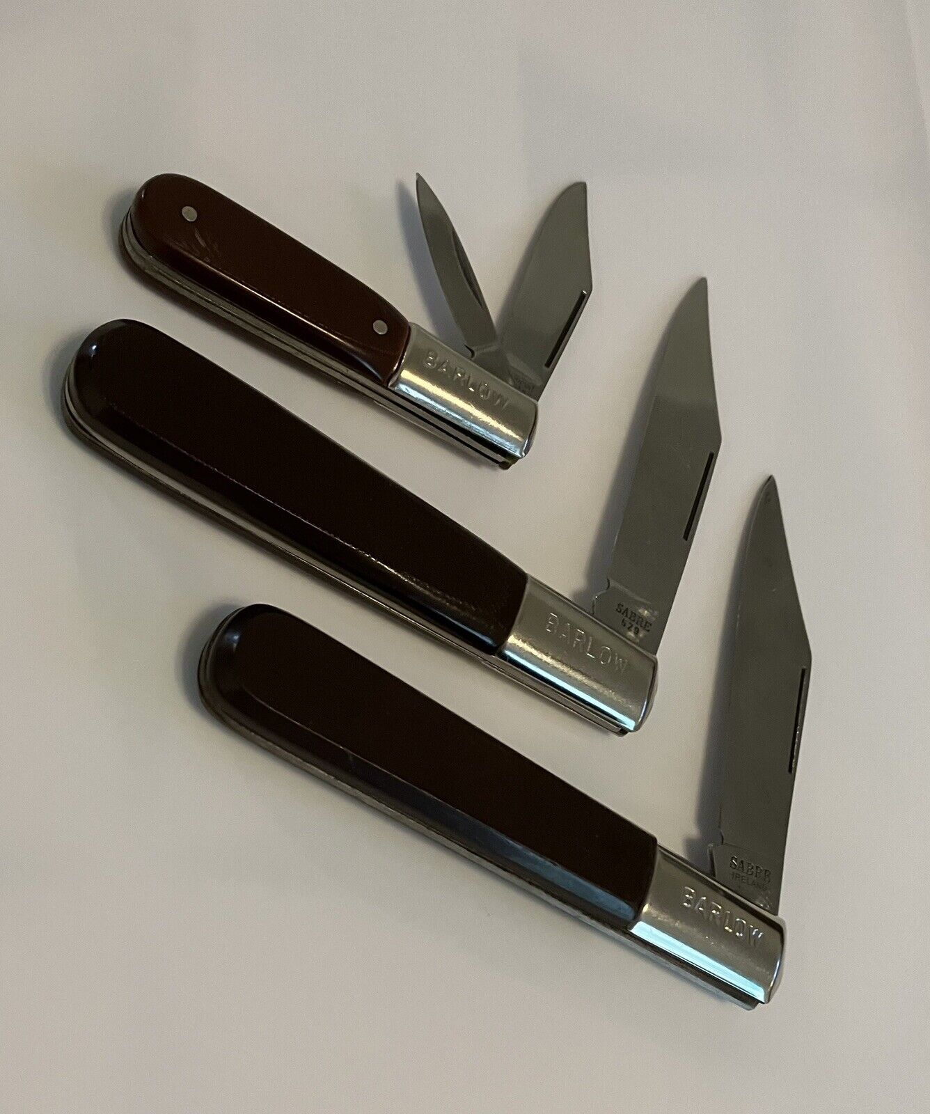 lot of 3 Barlow knives