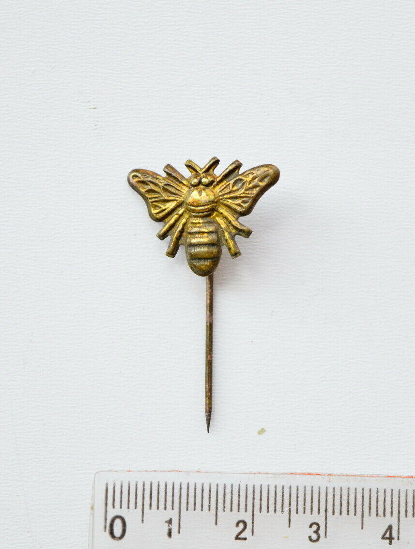 Honey Bee Vintage Pin Badge