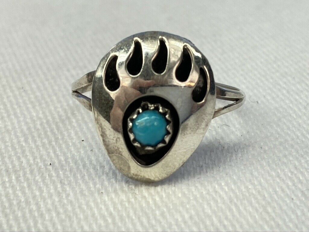 Tribal Southwestern Bear Claw With Turquoise Sterling Silver Ring Size 8.25
