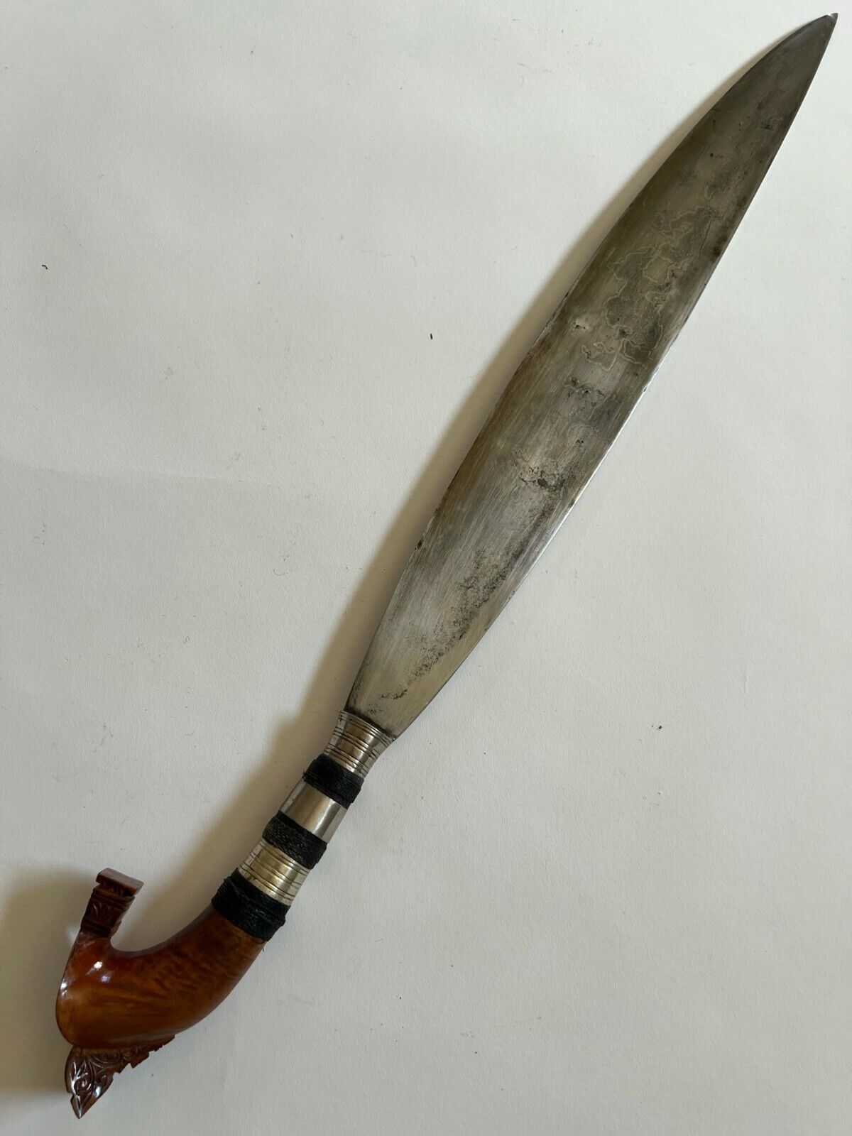 Antique 19th century long pattern water blade moro barung barong sword no kris